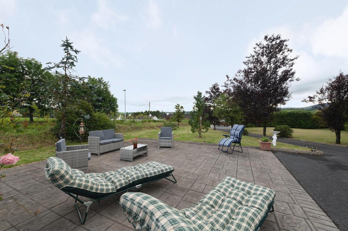 The Laurels Villa Waterford Bagian luar foto